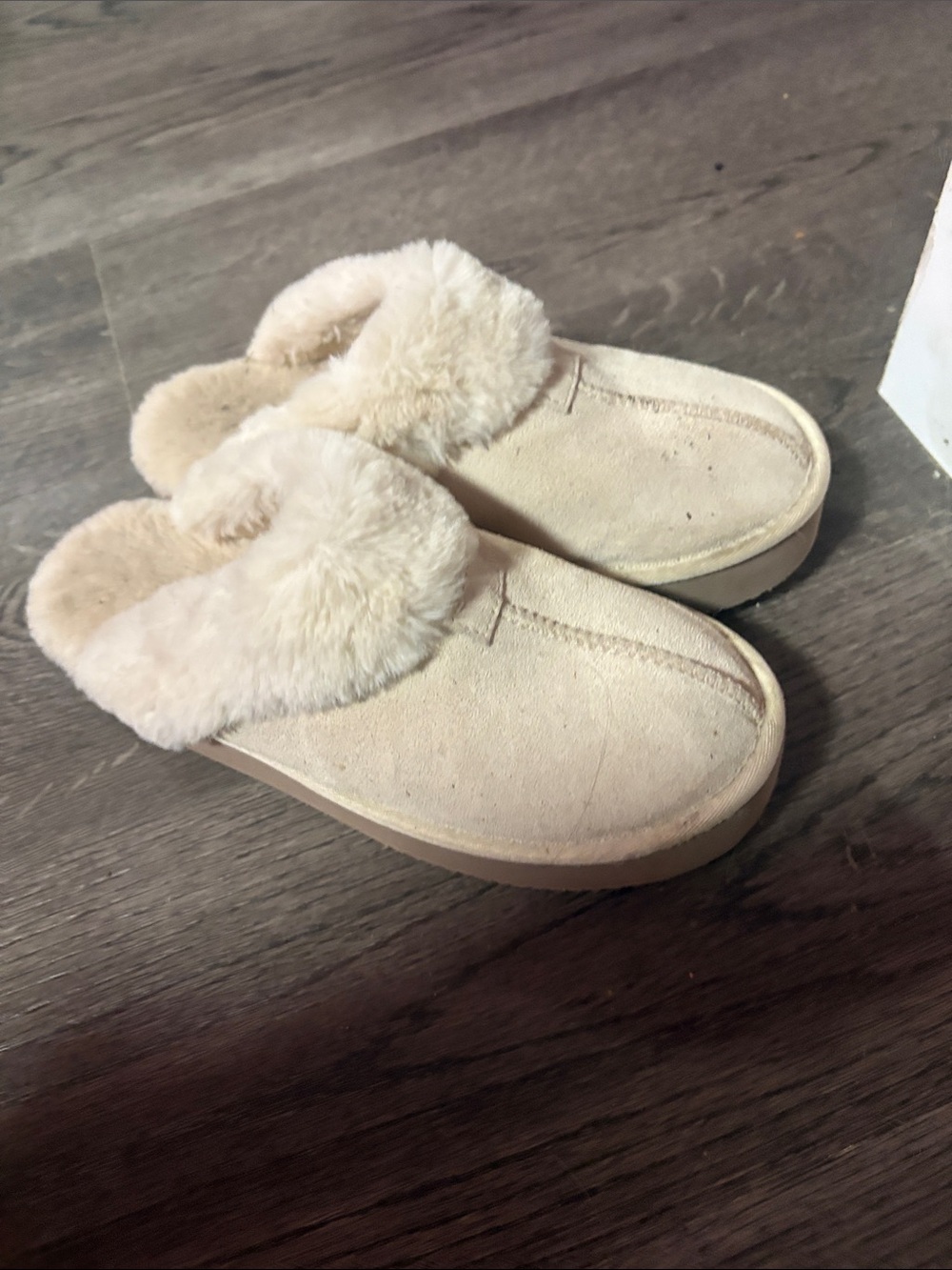 Plush Backless Slippers in Cream